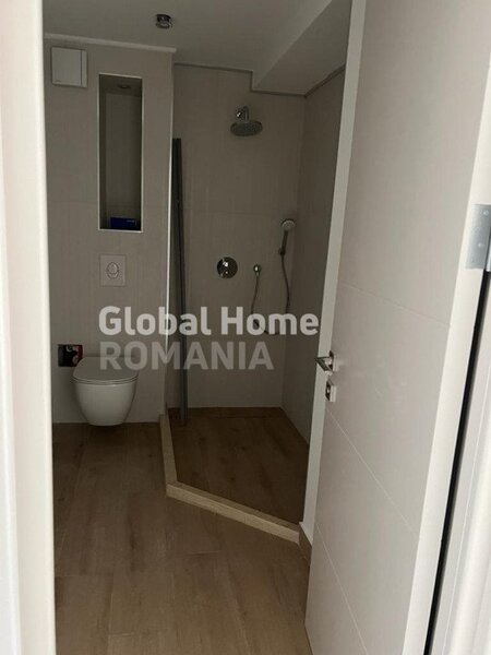 Constanta, Piata Ovidiu, Centrul Istoric, vila 800 mp, 12 camere, S+P2+M.